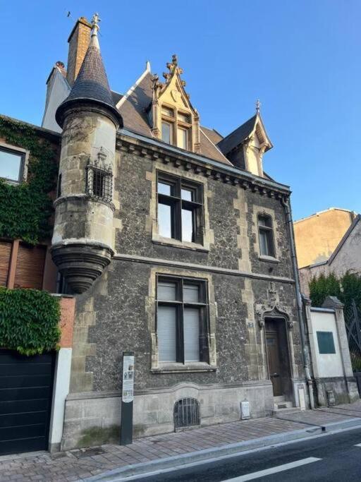 Appartement Steam, Baignoire Balneo Et Clim à Reims Extérieur photo