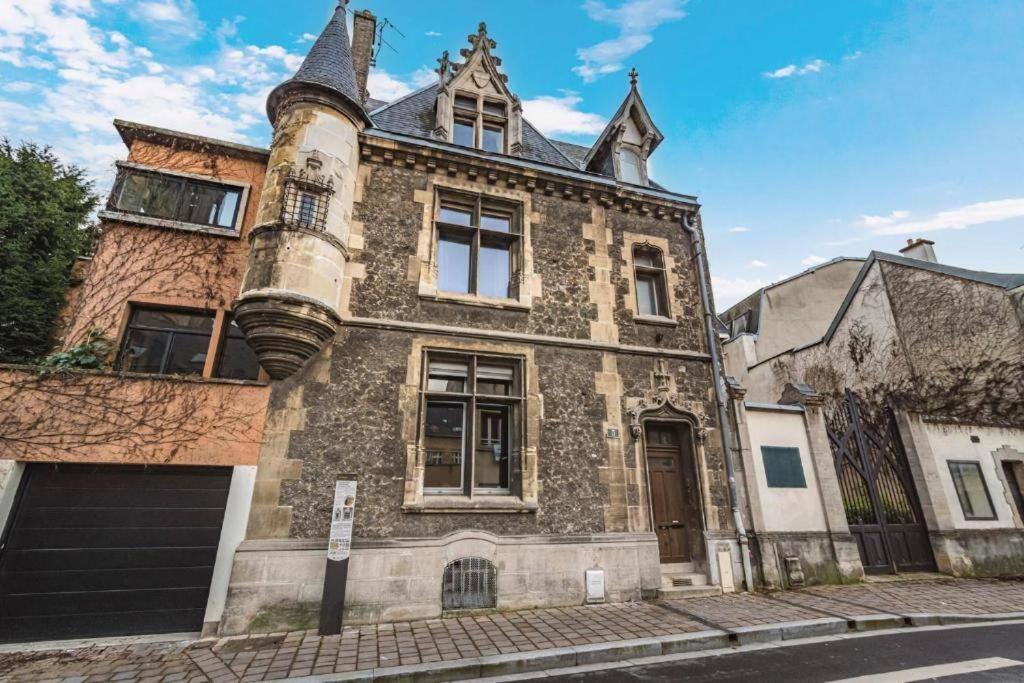 Appartement Steam, Baignoire Balneo Et Clim à Reims Extérieur photo