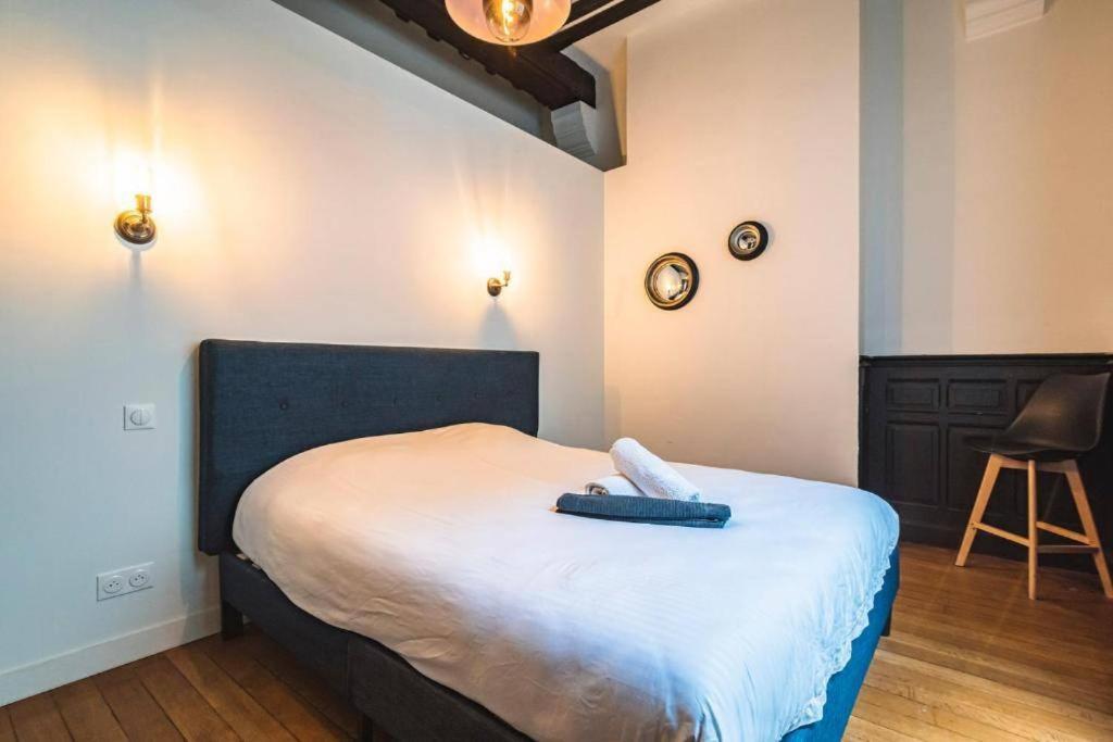 Appartement Steam, Baignoire Balneo Et Clim à Reims Extérieur photo